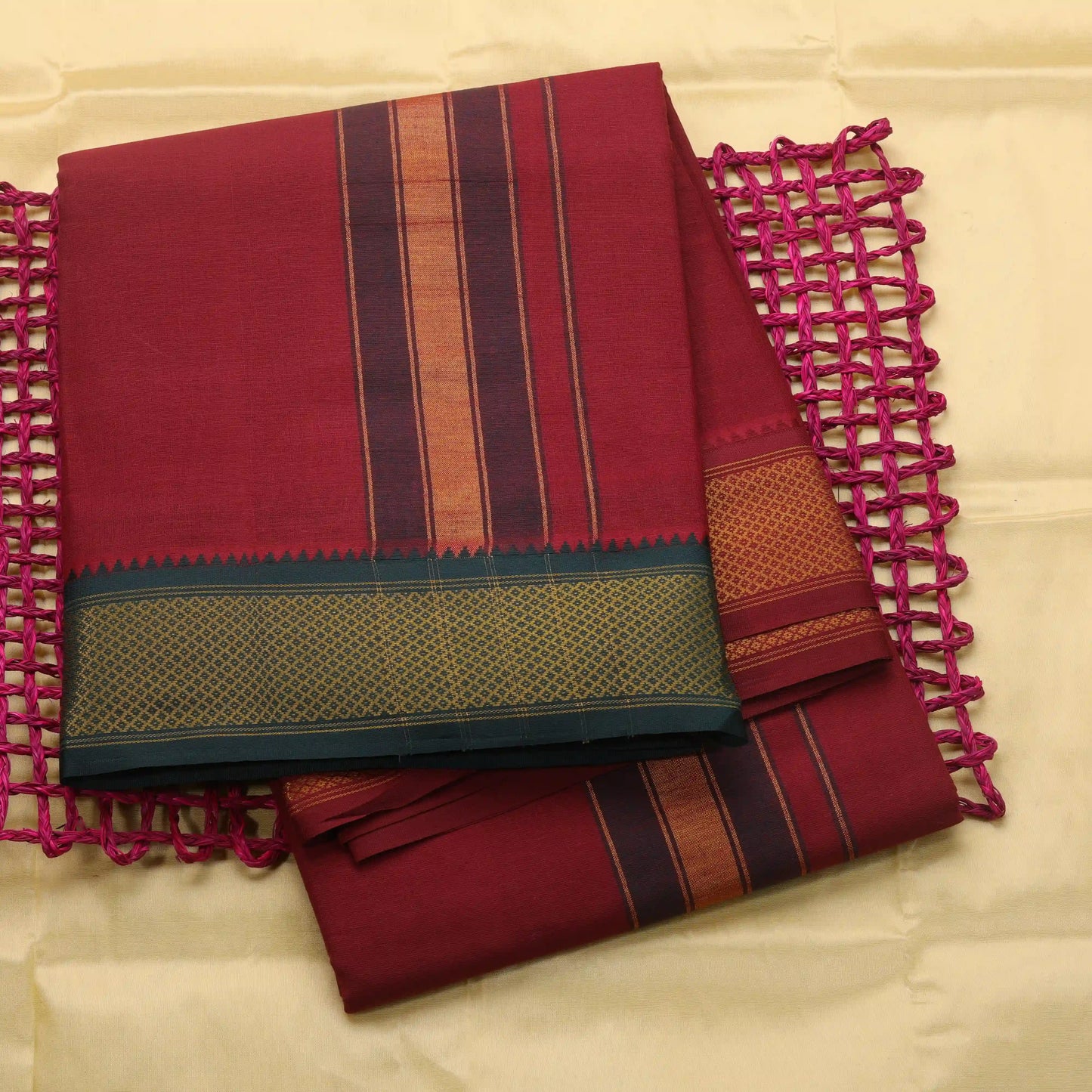Horad Korvai Cotton Maroon 10 KAN Dhoti