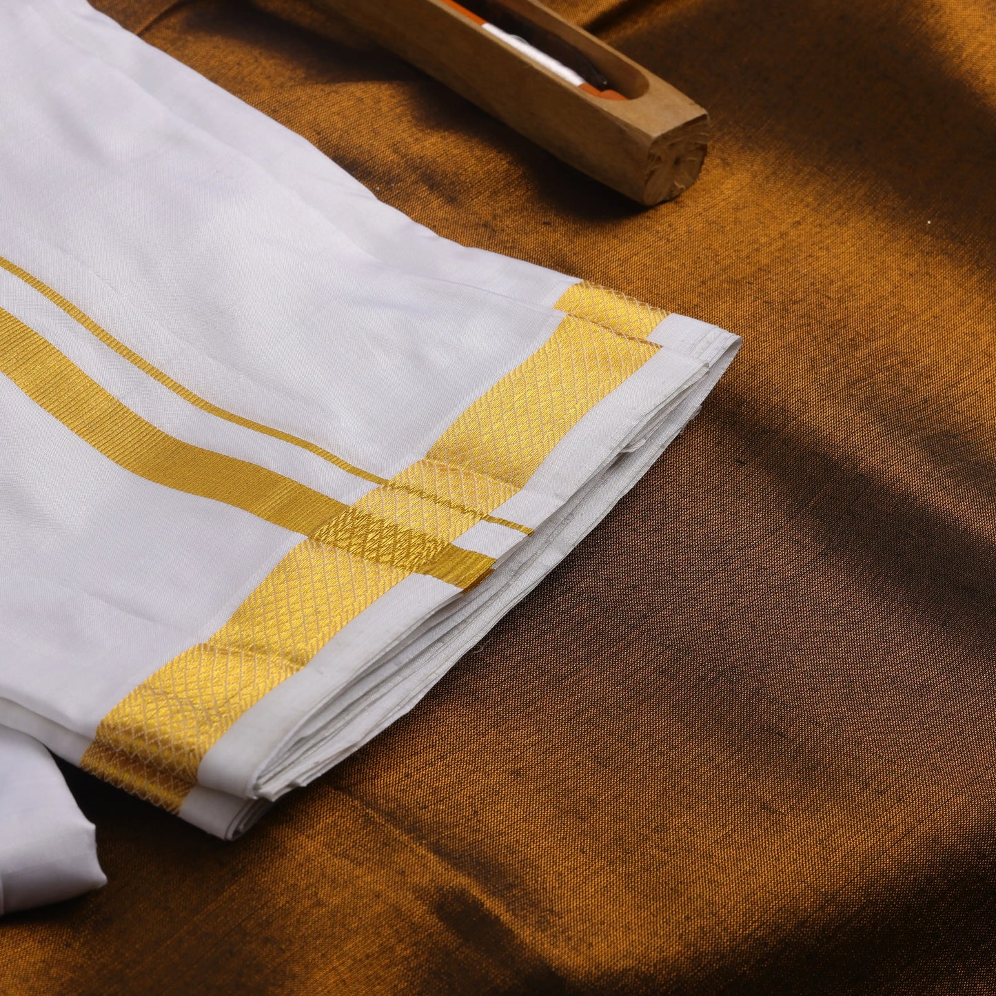Horad Tradition Pure Silk Half White 0.50” Dhoti (8X4)